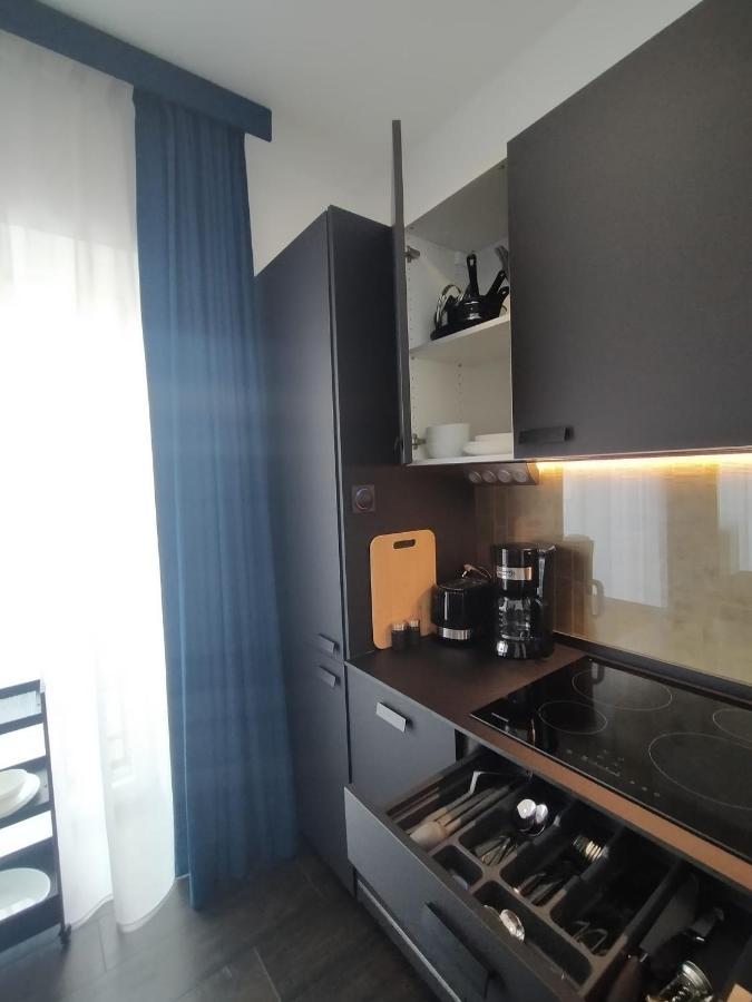 Appartamento Near Sanktuarium Beautiful View And Free Parking Cracovia Esterno foto