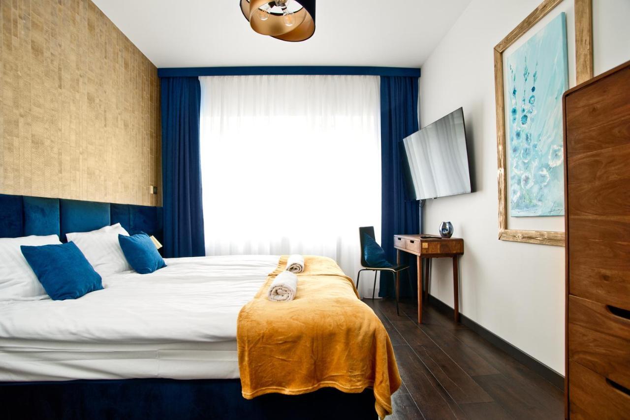 Appartamento Near Sanktuarium Beautiful View And Free Parking Cracovia Esterno foto