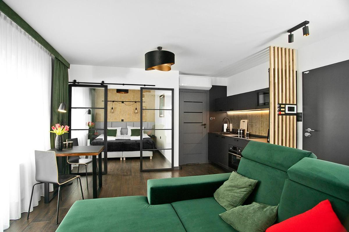 Appartamento Near Sanktuarium Beautiful View And Free Parking Cracovia Esterno foto