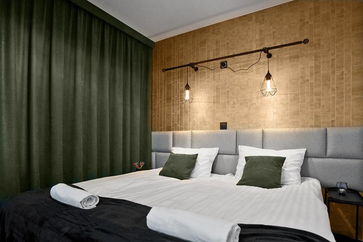 Appartamento Near Sanktuarium Beautiful View And Free Parking Cracovia Esterno foto