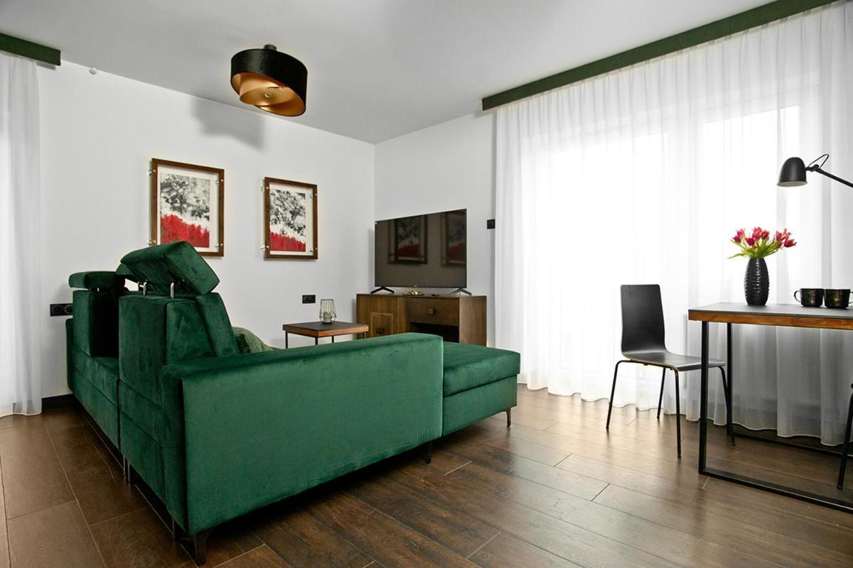 Appartamento Near Sanktuarium Beautiful View And Free Parking Cracovia Esterno foto