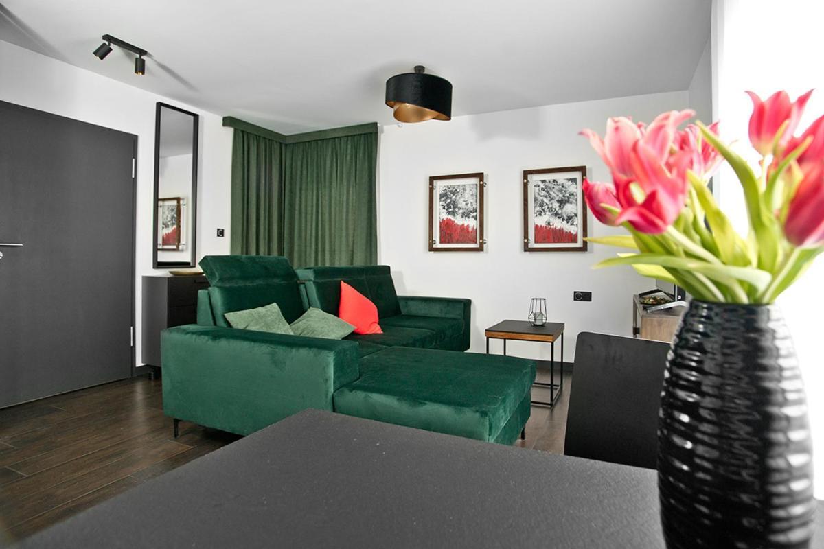 Appartamento Near Sanktuarium Beautiful View And Free Parking Cracovia Esterno foto