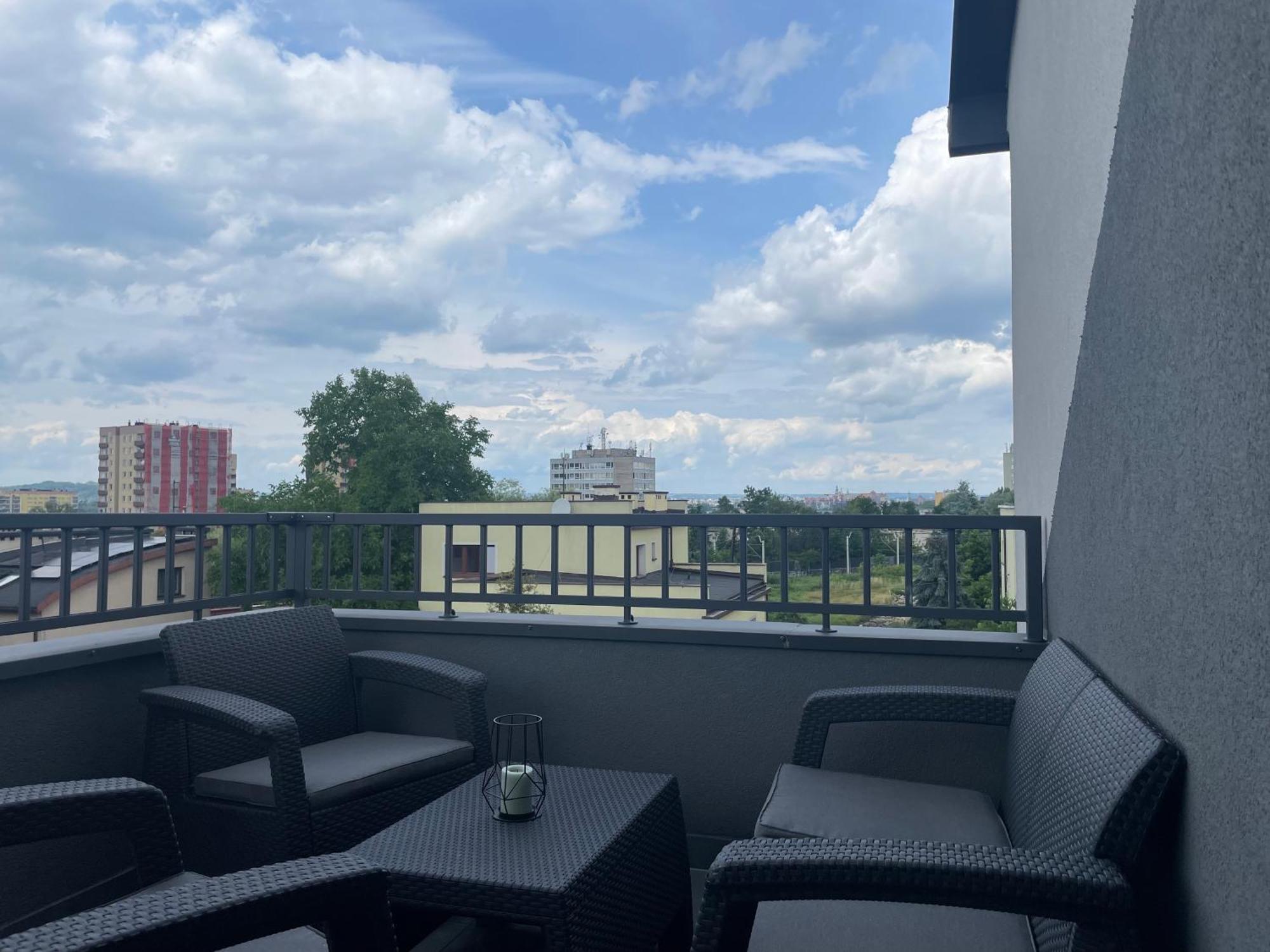 Appartamento Near Sanktuarium Beautiful View And Free Parking Cracovia Esterno foto